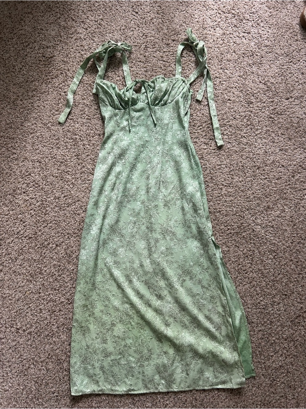 Cider green floral midi dresss